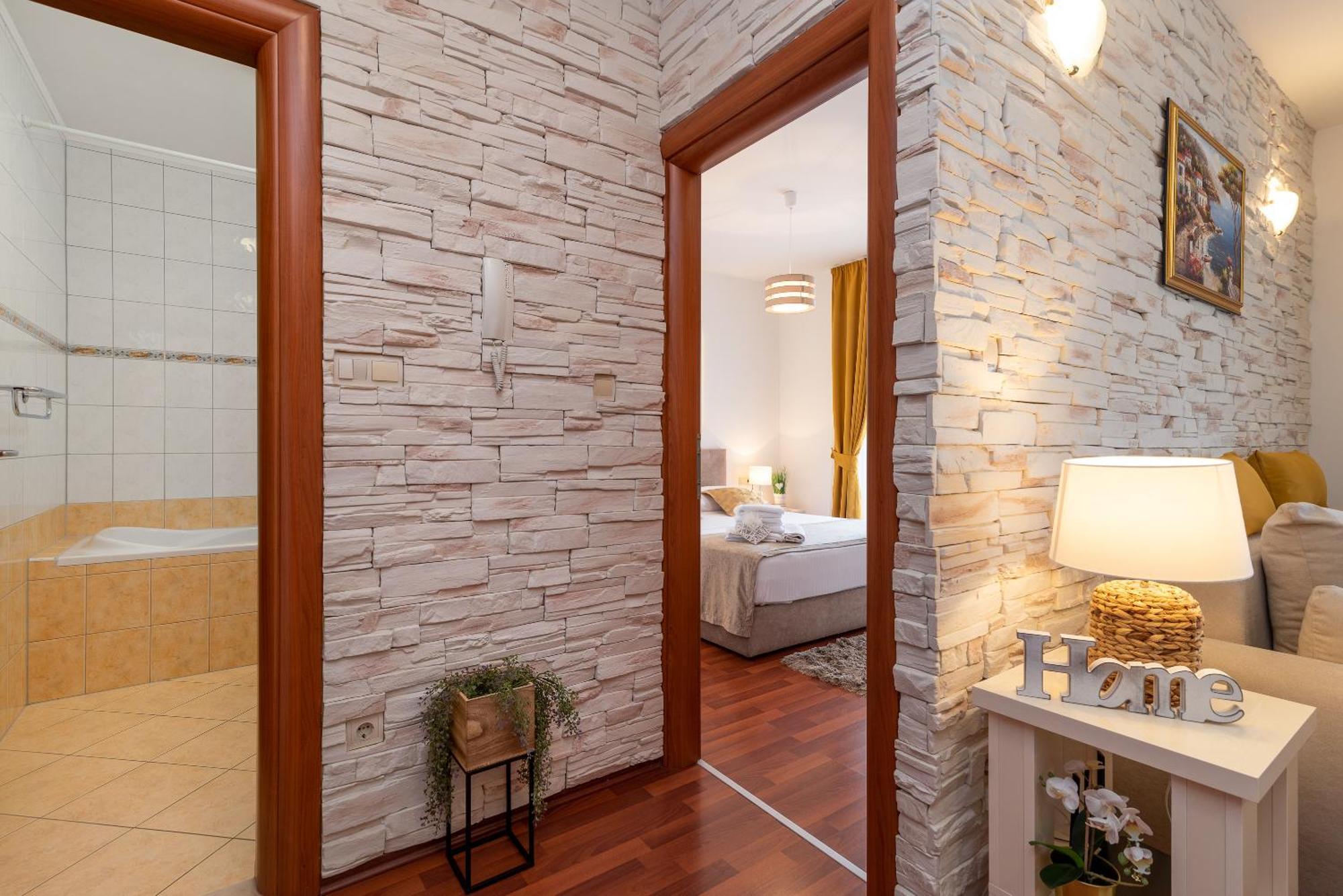 Tonina Apartament